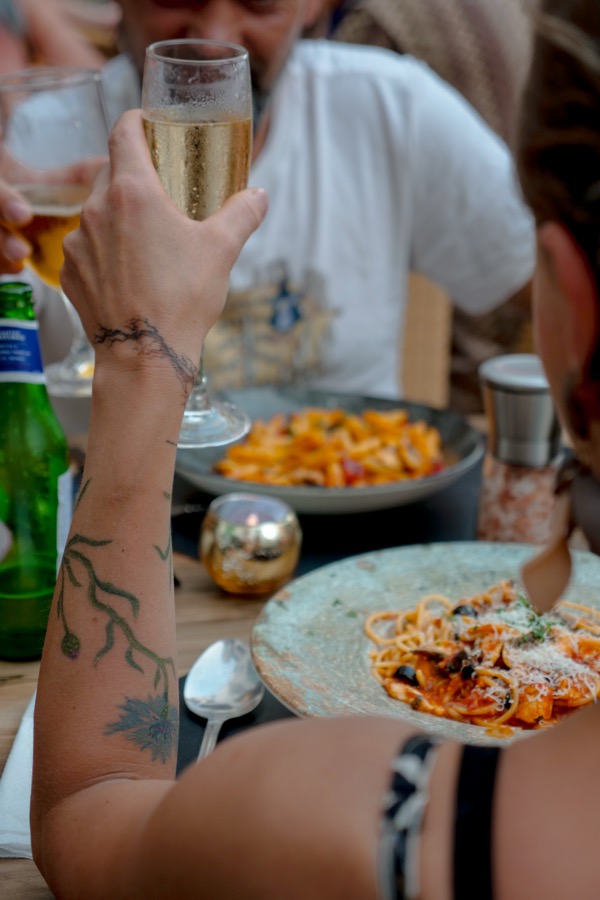 A fun and vibrant evening at La Fuente Nerja